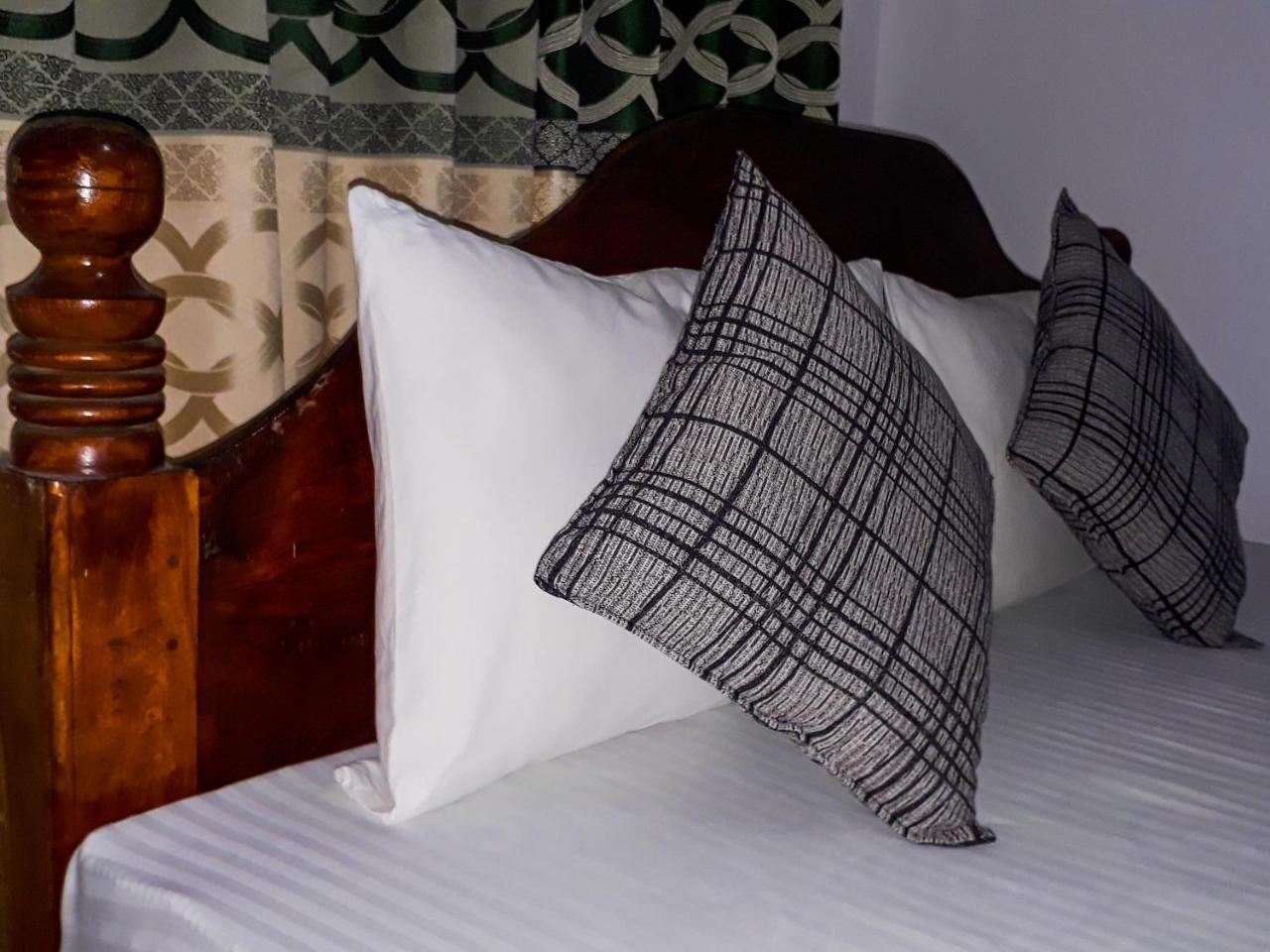 Danara Homestay Sigiriya Dış mekan fotoğraf